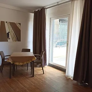 Duca Di Villena Pensión